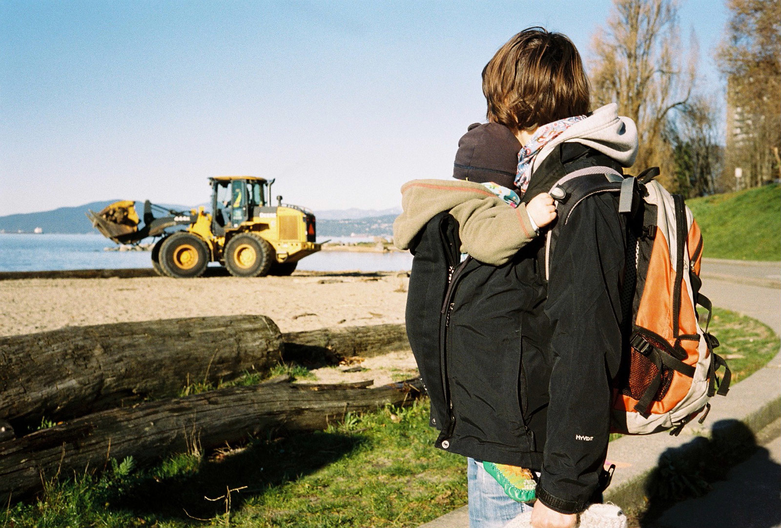 Gaga, Albert and the Digger