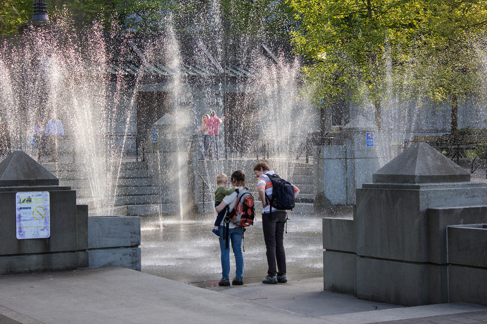 Albert, Gaga and Claudia at a fountain